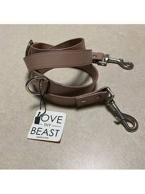 Love thy Beast 100% Pebbled Genuine Leather Dog Leash Mauve OS